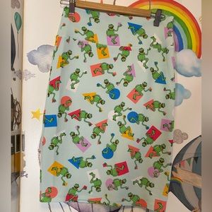 Lularoe pencil skirt Kermit small